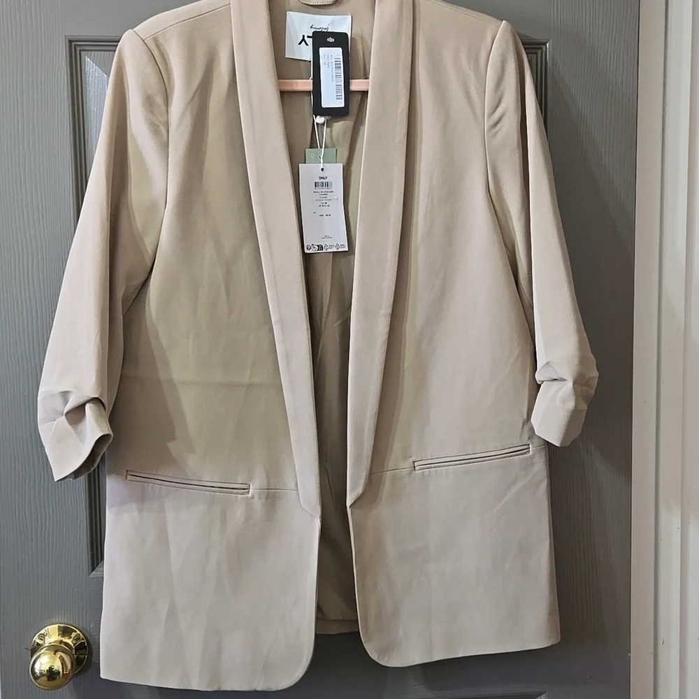 Beige Women's Blazer - Picture 2 of 6